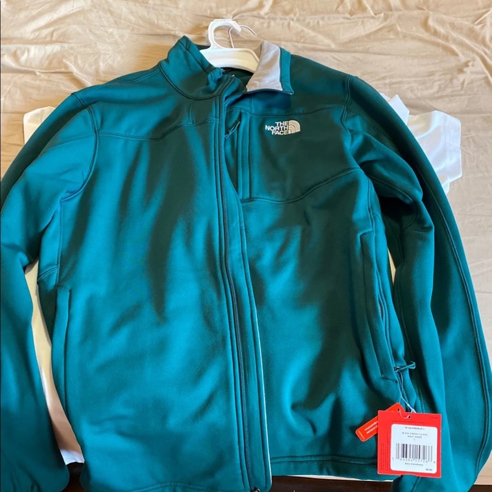 Brand new north face fleece